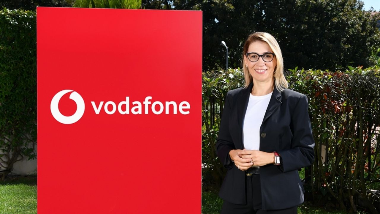 Vodafone FreeZone, Gençlere Yönelik Yeni Kampanyalarını "FreeZone'da Yaşa Takılanlar" ile Duyurdu