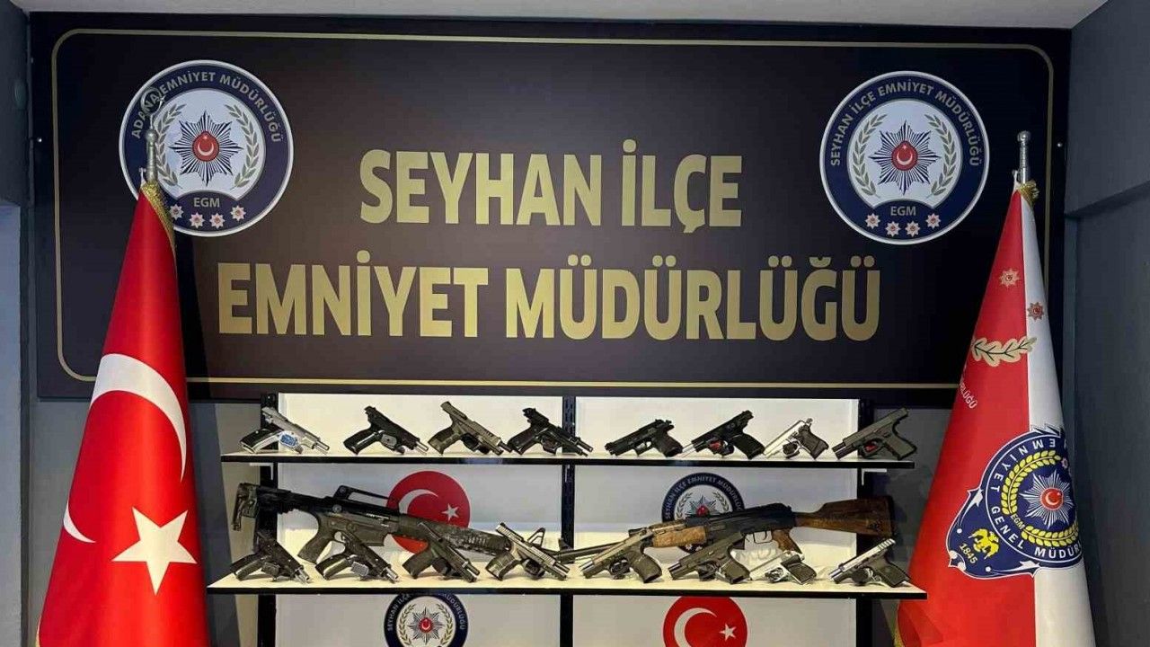 Adana’da 50 ruhsatsız silah ele geçirildi, 9 kişi tutuklandı