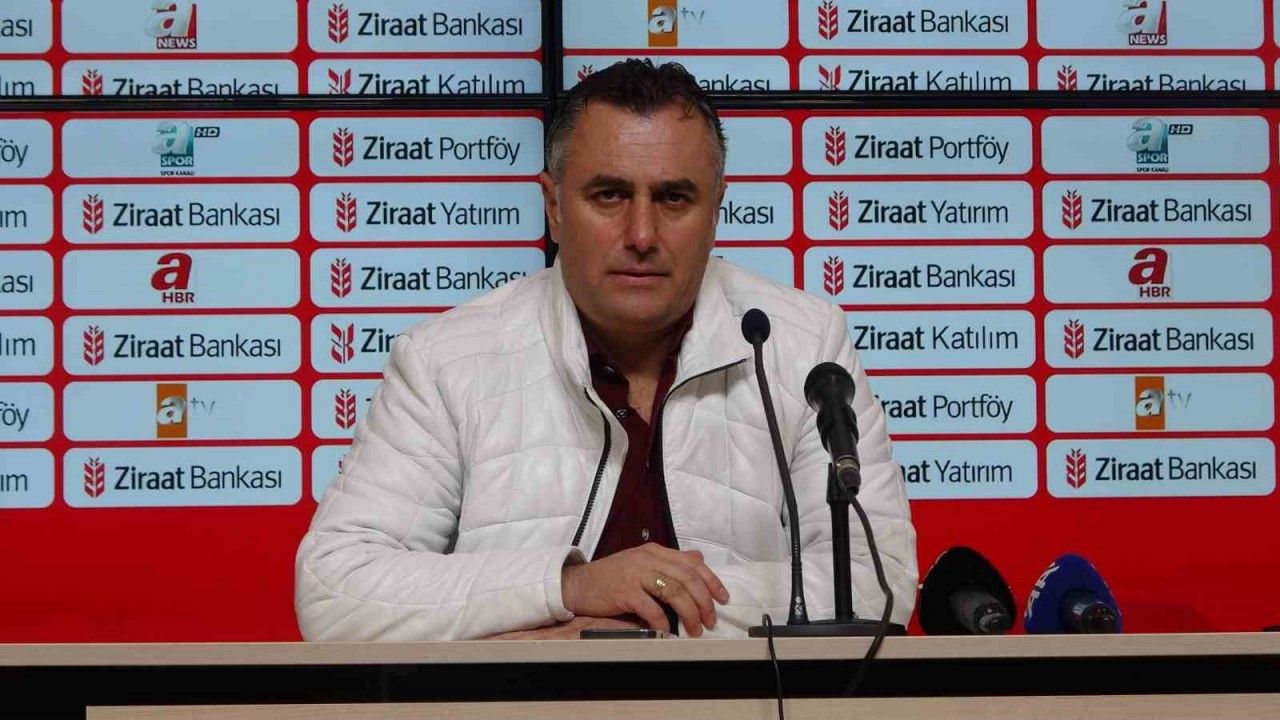 Bülent Akan: ”Adana Demirspor’a başarılar diliyorum”