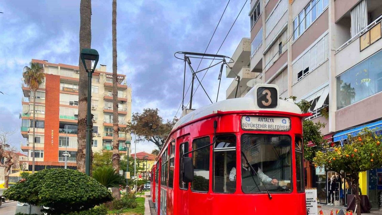 Antalya'da Nostalji Tramvay Hattı Bakım ve Düzenleme Çalışmaları İçin Geçici Olarak Kapanıyor