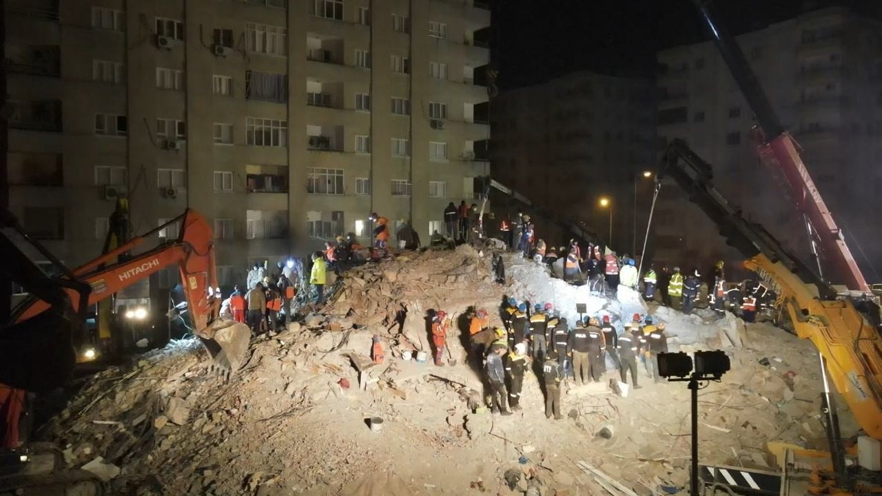 Osmaniye’de 132 kişiye mezar olan sitenin betonu standart dışı çıktı