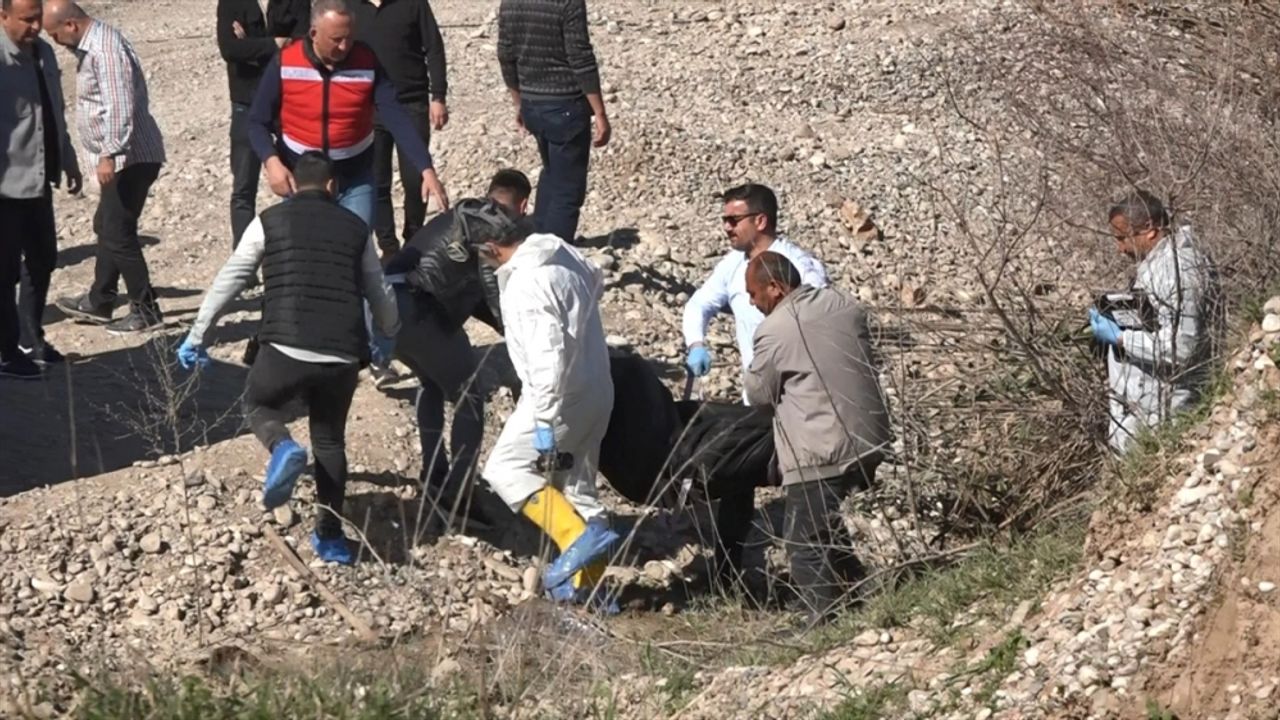 Antalya'da öldürülen gencin cesedi dere yatağında bulundu