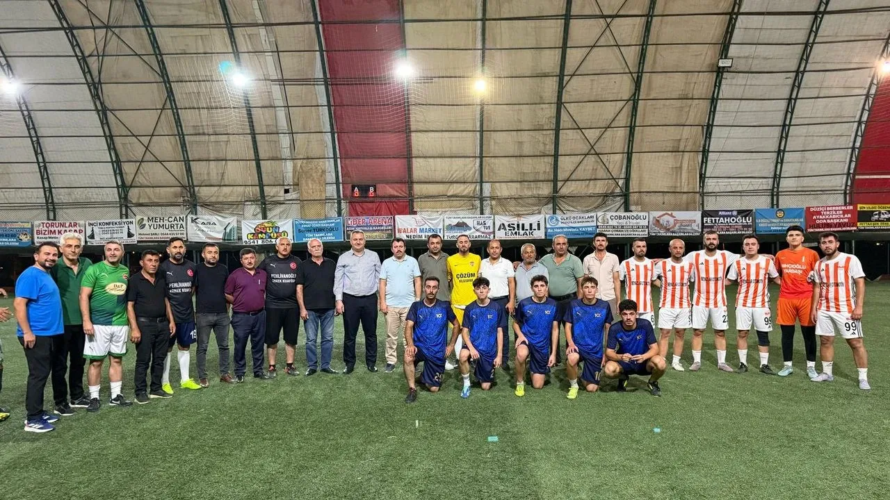 Düziçi’nde Futbol Turnuvası Sahada, Şehidimiz Kalplerde Anıldı
