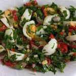 Az Malzemeyle Bol Lezzet! Kahvaltılık Yumurta Piyazı Nasıl Yapılır?