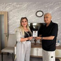 Özel