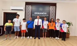 Osmaniye Gençlik ve Spor Tenis Takımları Çeyrek Finale Yükseldi