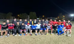 Nak, Toprakkale Gençler Birliği Futbol Kulübü'nün Morali İçin Sahada