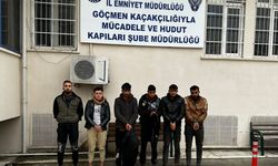 Hatay'da Düzensiz Göçmen Operasyonu: 10 Göçmen Yakalandı, 3 Şüpheli Tutuklandı