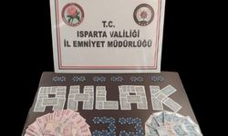 Isparta'da fuhuş ve kumar operasyonunda gözaltına alınan şüpheli tutuklandı