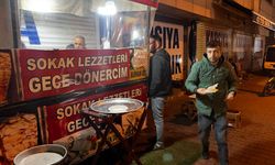 Adana Gecelerinde Yeni Bir Lezzet: Gece Dönercileri