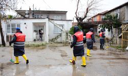 Antalya'da selden etkilenen bölgelerde temizlik başlatıldı