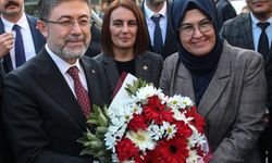 Tarım ve Orman Bakanı İbrahim Yumaklı, AK Parti Mersin İl Başkanlığı'nda konuştu: