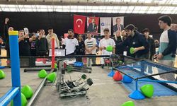 Geleceğin mühendisleri robot tasarladı