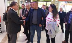 Demokrat Parti Osmaniye Belediye Başkan Adayı Haydar Aktürk, Park 328 AVM Esnafını Ziyaret Etti