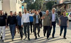 Toprakkale Belediye Başkanı Bekirhan Uyutmaz, İlk Ziyaretini Çarşı Esnafına Gerçekleştirdi