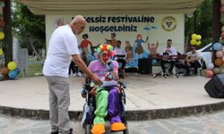 Adana'da özel gereksinimli bireyler için "Engelsiz Festival" düzenlendi