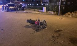 Alanya'da kamyonet ile motosikletin çarpıştığı kazada 1 kişi öldü, 1 kişi yaralandı