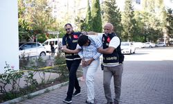 GÜNCELLEME - Antalya'da yabancı uyruklu kadın, evinde ölü bulundu