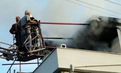 Kadirli İlçesi Cengiz Topel Mahallesinde Çatı Yangını