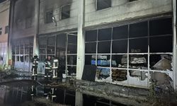 Antalya'da fabrikada çıkan yangın kontrol altına alındı