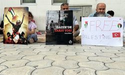 Hatay'da Gazze'ye destek için oturma eylemi düzenlendi