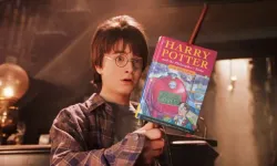 Harry Potter ve Felsefe Taşı'nın Nadir İlk Baskısı Rekor Fiyata Satıldı