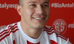 Antalyaspor, Paraguaylı forvet Samudio'yu transfer etti