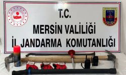 Mersin'de kaçak kazı yapan 3 kişi suçüstü yakalandı