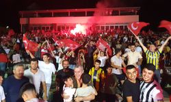 Kadirliler Türkiye’nin EURO 2024 Çeyrek Finaline Çıkmasını Coşkuyla Kutladı