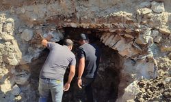 Kahramanmaraş'ta cami temeli kazısında tarihi kemer ve tünel bulundu