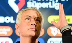 Fenerbahçe Teknik Direktörü Mourinho: "Trabzonspor Maçı Bizim İçin Çok Önemli, 3 Puan İçin Gidiyoruz"