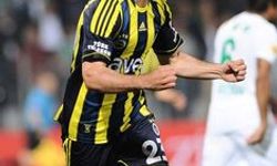 Fenerbahçe'nin Eski Yıldızı Semih Şentürk, Barcelona'da Kapkaç Saldırısına Uğradı