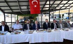 Vali Dr. Erdinç Yılmaz, Muhtarlar Günü'nde Köy ve Mahalle Muhtarlarıyla Bir Araya Geldi