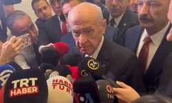 Bahçeli’den Gazeteciye Sert Çıkış: "Mesleği Bırak"