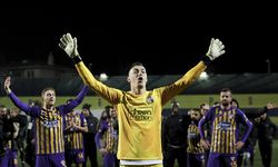 Milli Kaleci Berke’den Mükemmel Performans!