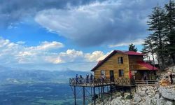 Başkanın Çardağı Aladağ’ın Eşsiz Seyir Noktası