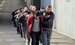 Adana'da uyuşturucu operasyonunda yakalanan 30 zanlı tutuklandı