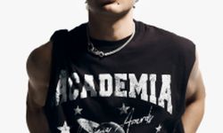 Academia 2025 İlkbahar/Yaz Koleksiyonu'nun yüzü Edis oldu