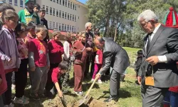 Kaymakam Dolu, Karatepe'de Çocuklarla Buluştu