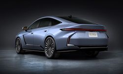 Lexus yeni nesil ES modelini Çin'de tanıttı