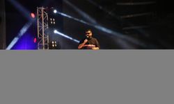 Şarkıcı Eypio, Hatay'da konser verdi