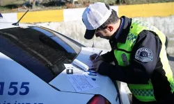 Antalya'da drift yapan 2 sürücüye toplam 99 bin 282 lira ceza kesildi
