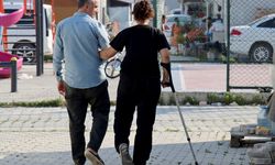 En büyük hayali deprem yüzünden yürüme zorluğu yaşayan kızının sağlığına kavuşması