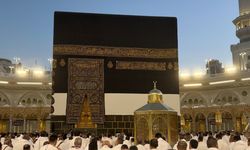 Mekke’de Bayram: Tavaf ve Taşlama İbadeti Devam Ediyor