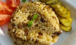 Osmaniyeli Ev Hanımlarına Mercimekli Pilav Tarifi