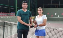 Osmaniye’de Tenis Finali Nefes Kesti