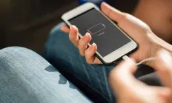 Telefonun Şarjı Hızla Bitiyorsa Bu 7 Ayarı Hemen Kontrol Edin