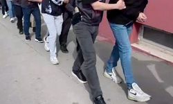 Gürcistan, İspanya, Azerbaycan ve Karadağ’da düzenlenen operasyonlarla kırmızı bültenle aranan 8 kişi Türkiye’ye getiril