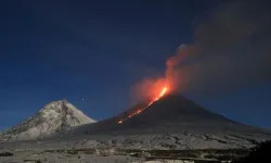 Klyuchevskoy Yanardağı Patladı Kamçatka’da Deprem ve Tsunami Alarmı