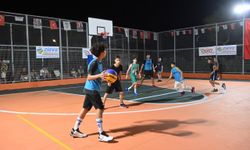 Kumluca'da 3x3 Sokak Basketbolu Turnuvası düzenlendi